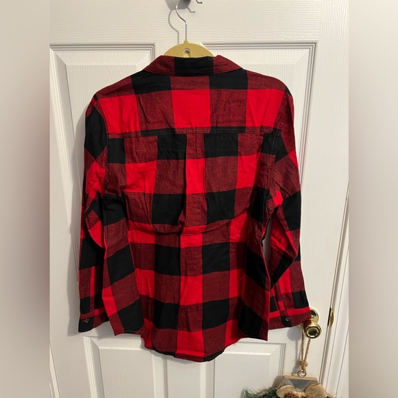 Old Navy top size large nwt - Picture 2 of 3